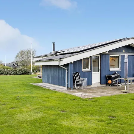 3 Bedroom Cozy In Holiday home *